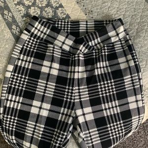 Shein Tall plaid legging will be donated 5/2024
